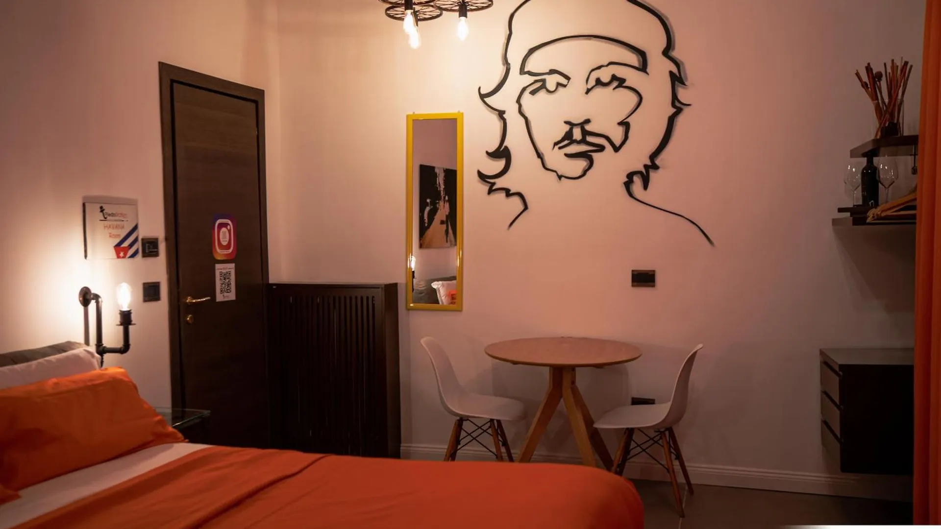 ** Bed & Breakfast Toledostation B&B Naples Italy