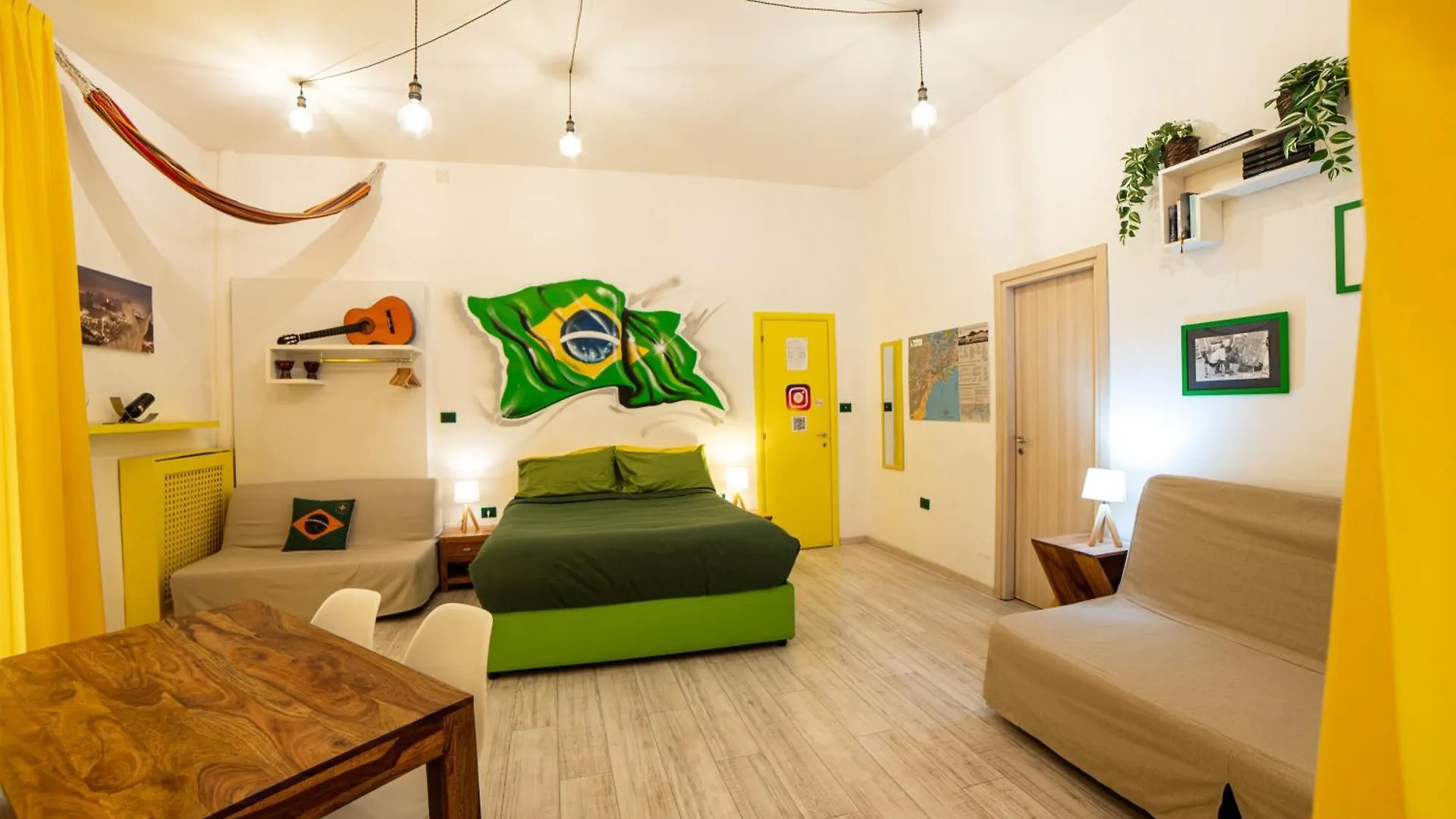Toledostation B&B Neapel 2*,